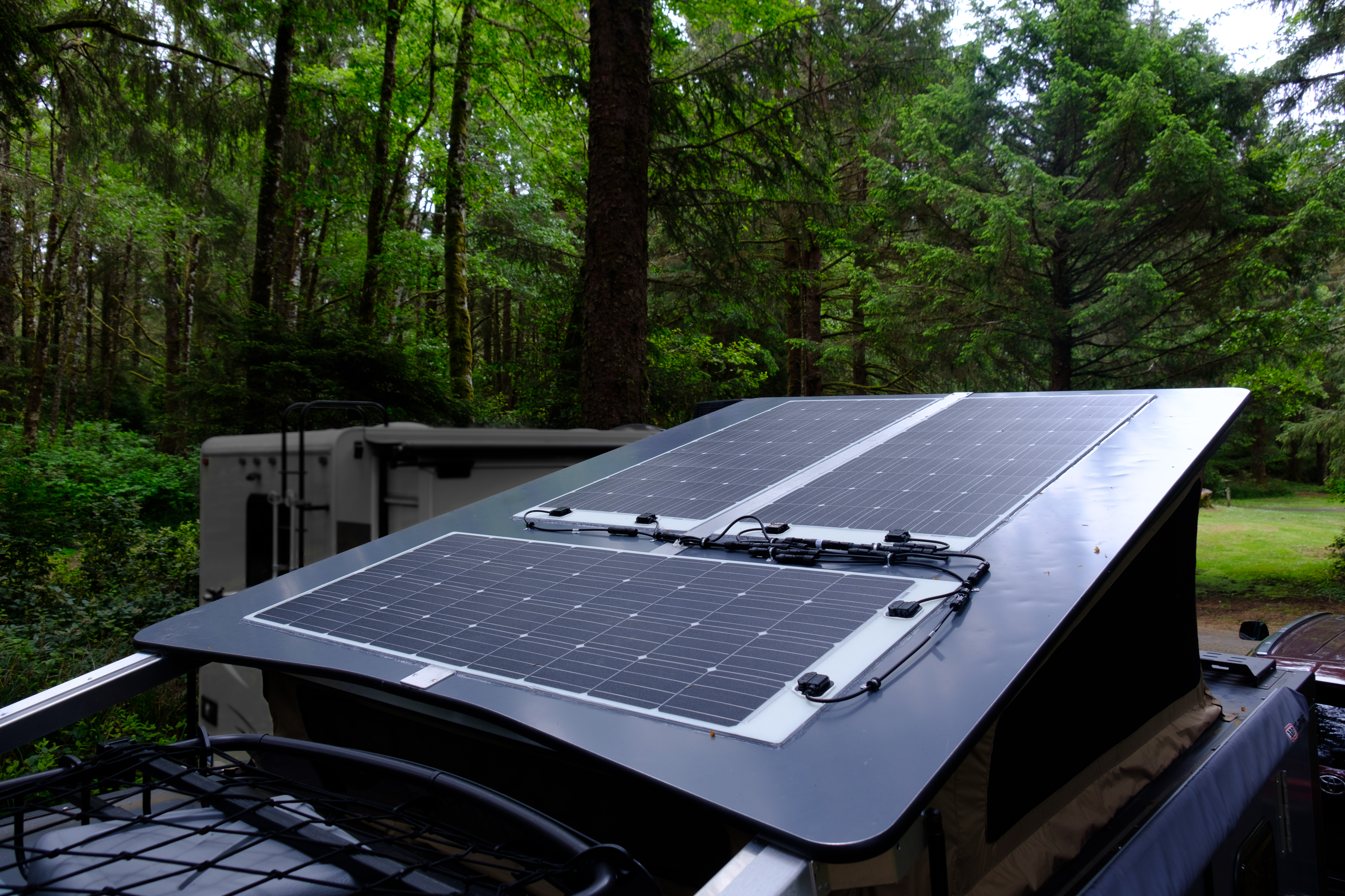 Three 160 watt flexible solar panels adhered to the Mantis roof